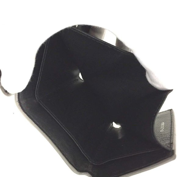 Balenciaga Gold Leather Wallet with Two Compartments and Snap Closure Coin Purse - Picture 3 of 7